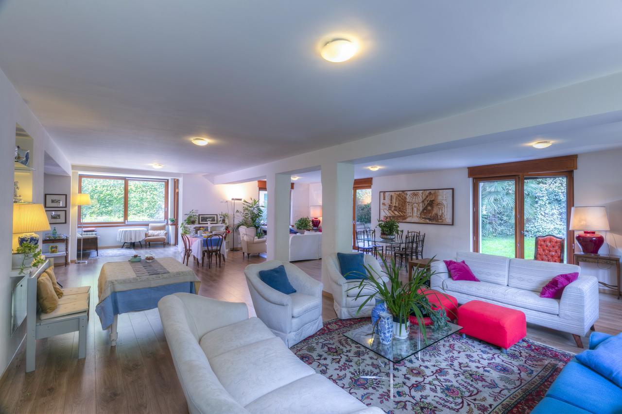 Rita'S Garden Bed & Breakfast San Vittore Olona ภายนอก รูปภาพ